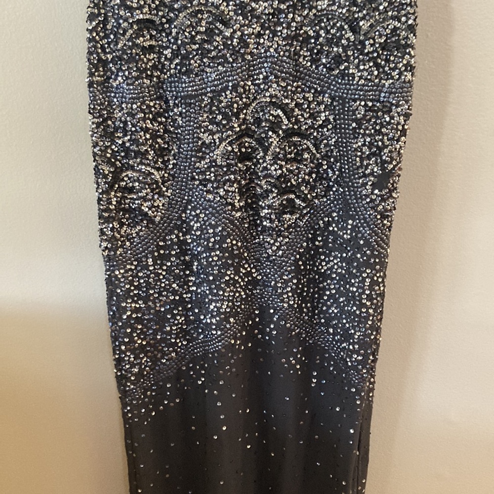 Aidan Mattox Beaded And Sequin Gown - image 3